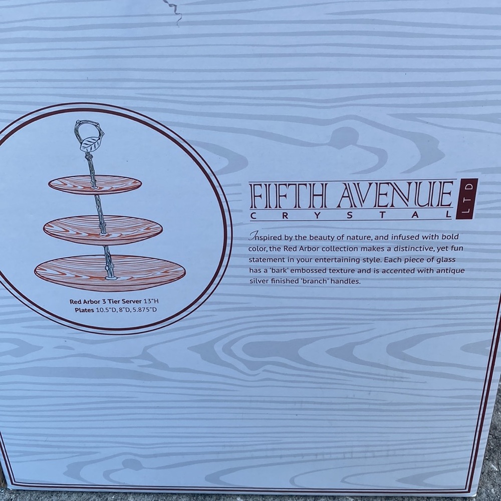 Fifth ave Crystal serving platter. New.